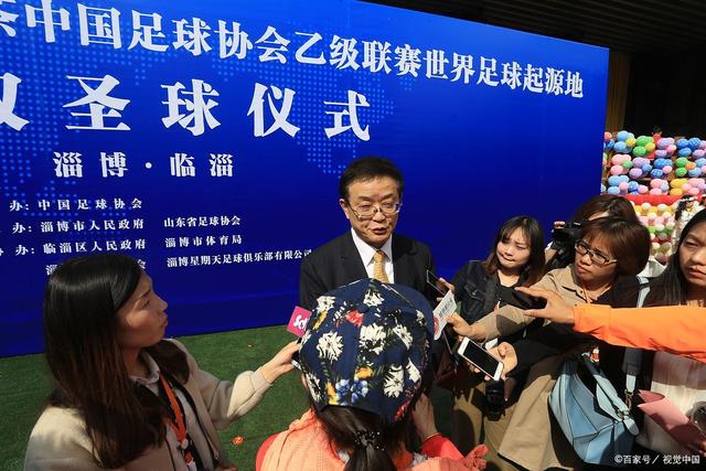 莱斯特城小将年仅20岁续约至2030年并首秀破门
